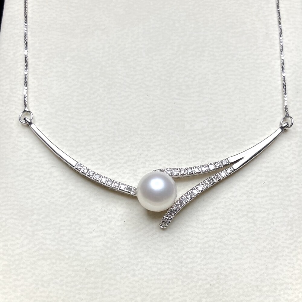 Pearl And Diamond Necklace, 10kt White Gold, 18.50â In Length, 3.04gm